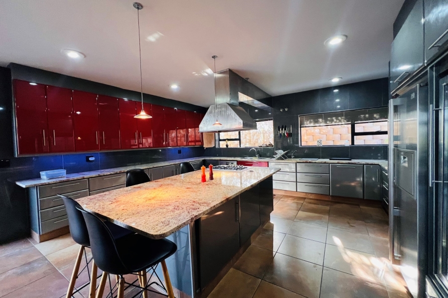4 Bedroom Property for Sale in Baronetcy Estate Western Cape